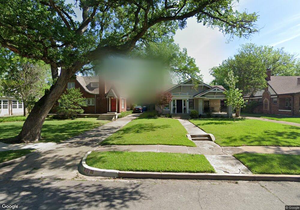 710 N Glasgow Dr, Dallas, TX 75214 - photo 1