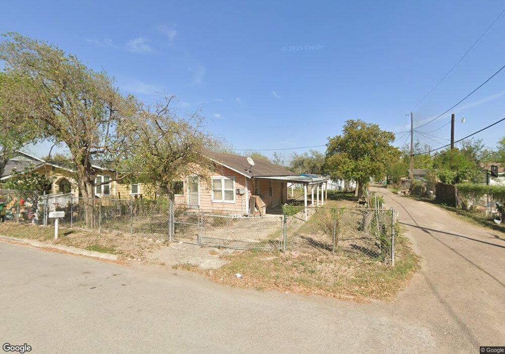 804 N Cypress St, Pharr, TX 78577 - photo 1