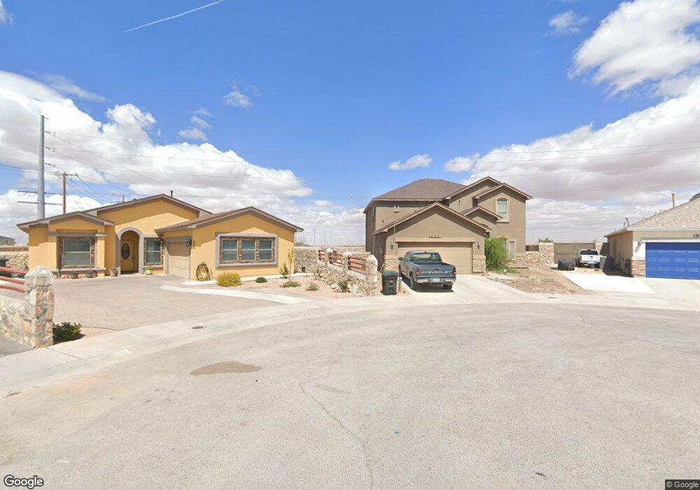 824 Desert Sky Dr, Horizon City, TX 79928 - photo 1