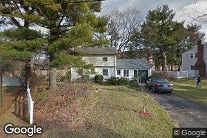 15 Belmore Park, Newton Lower Falls, MA 02462
