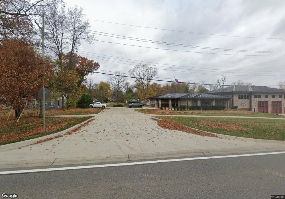 3350 Green Lake Rd, West Bloomfield, MI 48324 - photo 1