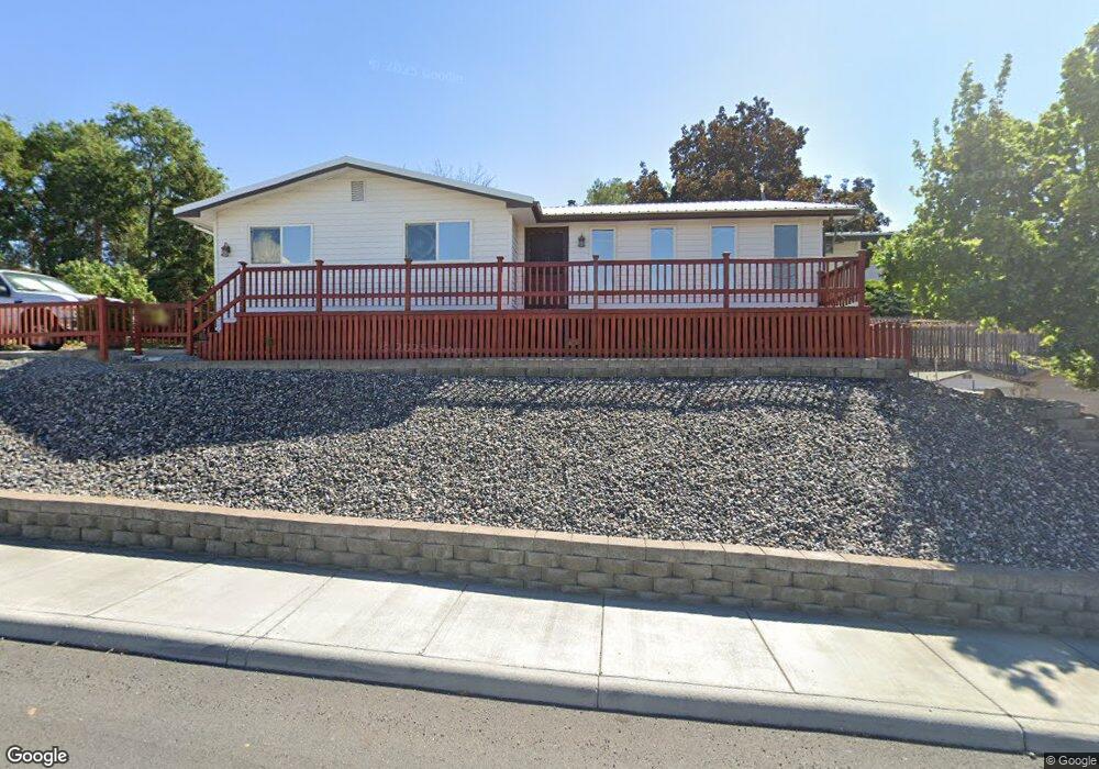 340 Barratt Blvd, Heppner, OR 97836 - photo 1