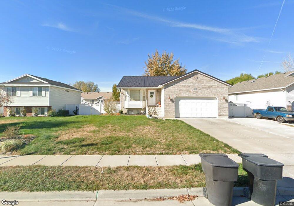 1571 N 2530 W, Clearfield, UT 84015 - photo 1