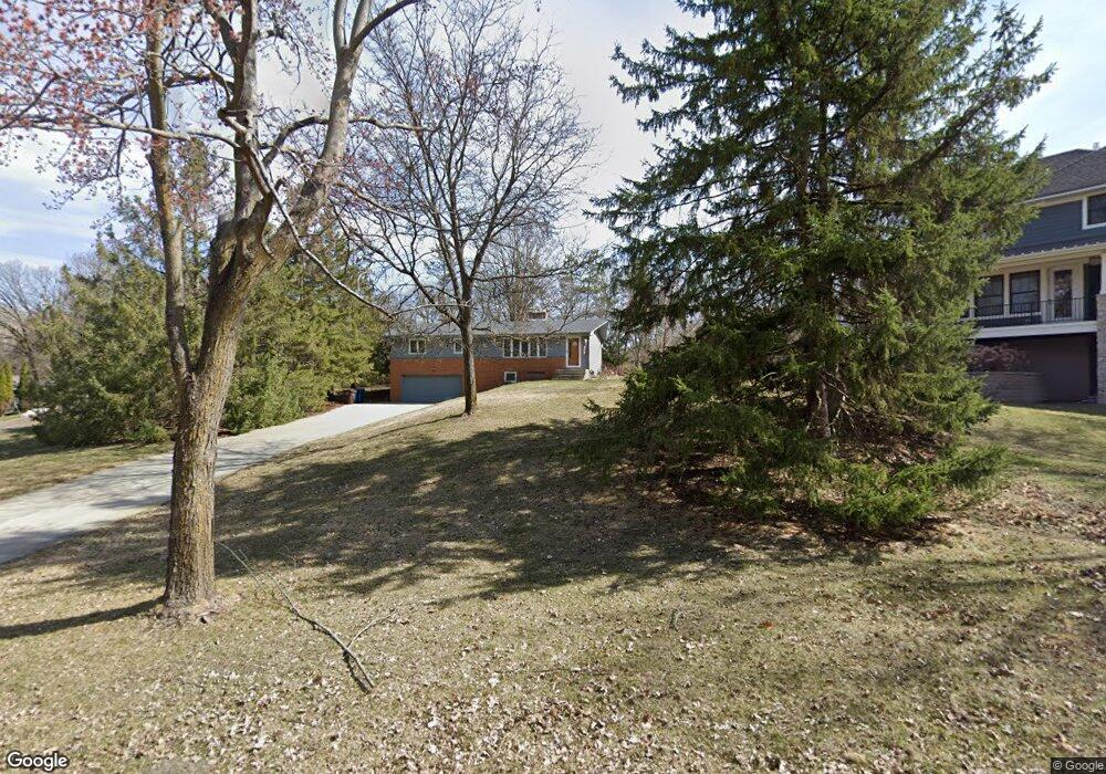 3837 Pine Ln, Minnetonka, MN 55345 - photo 1