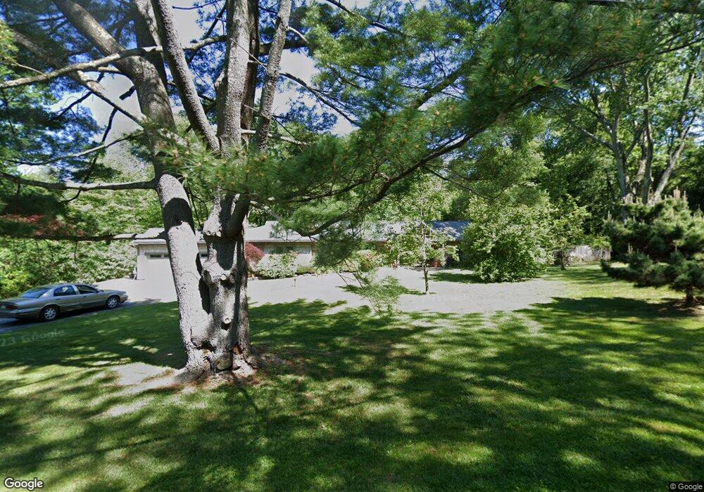 16 Laurel Cir, Malvern, PA 19355 - photo 1