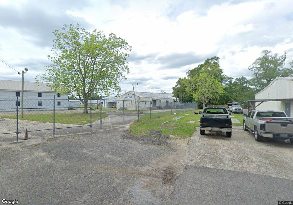 210 Crosby St, Picayune, MS 39466 - photo 1