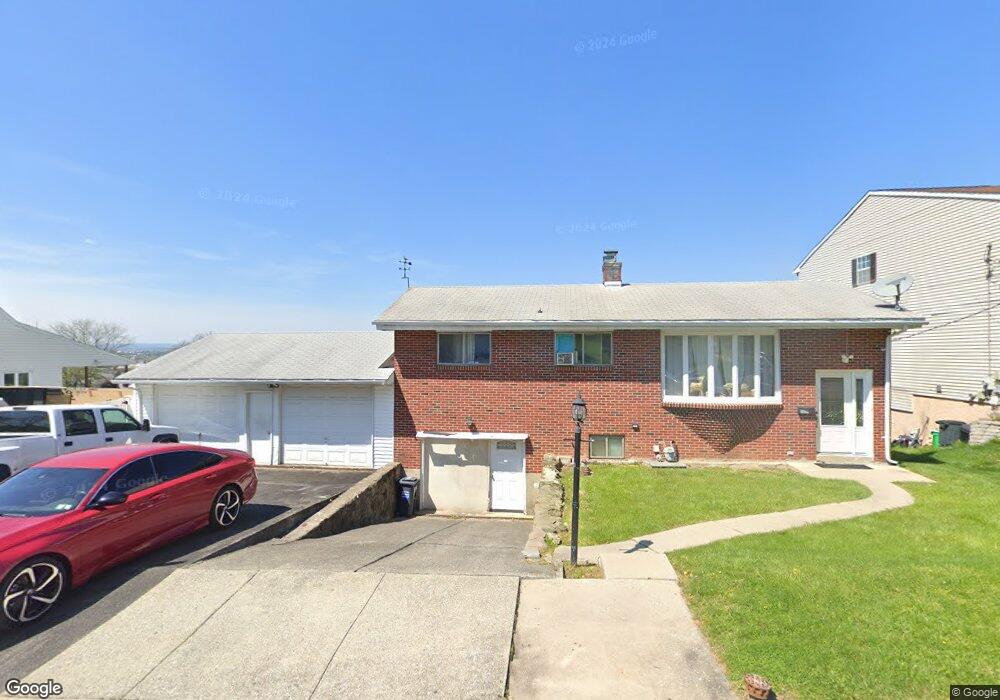 1023 E Hamilton St unit 1029, Allentown, PA 18109 - photo 1