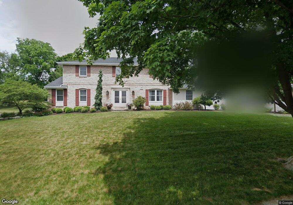 1883 Maplewood Ln, Allentown, PA 18103 - photo 1