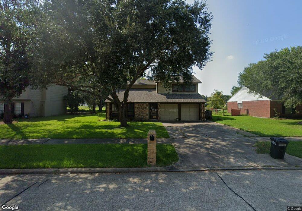 400 Gleneagles Dr, Friendswood, TX 77546 - photo 1