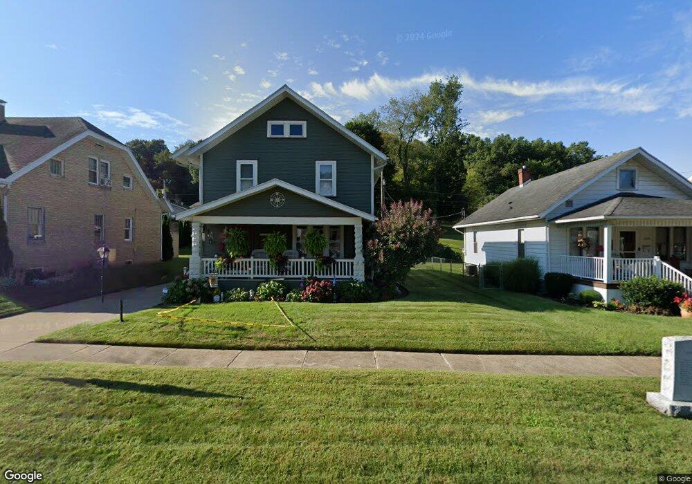 1635 Chestnut St, Coshocton, OH 43812 - photo 1