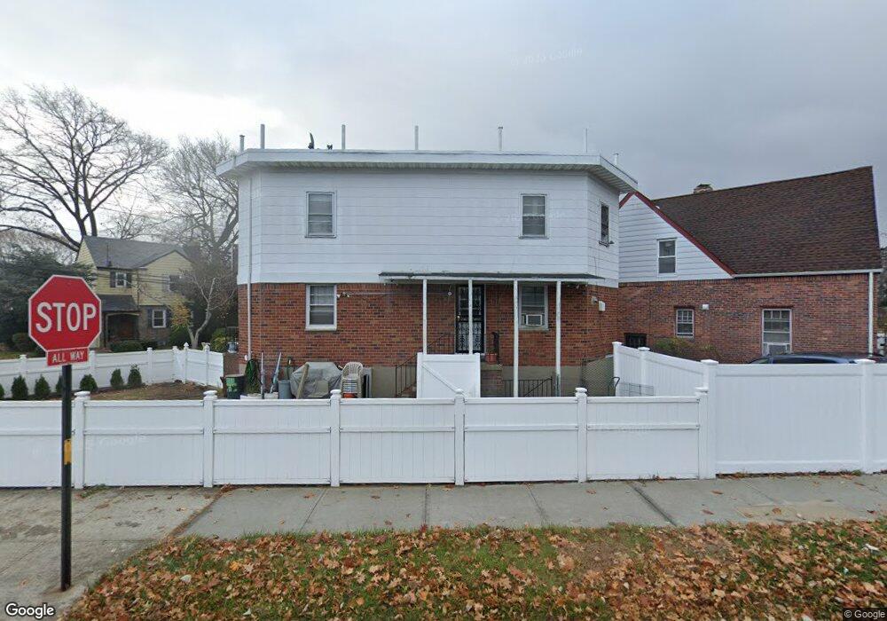 2604 166th St, Flushing, NY 11358 - photo 1