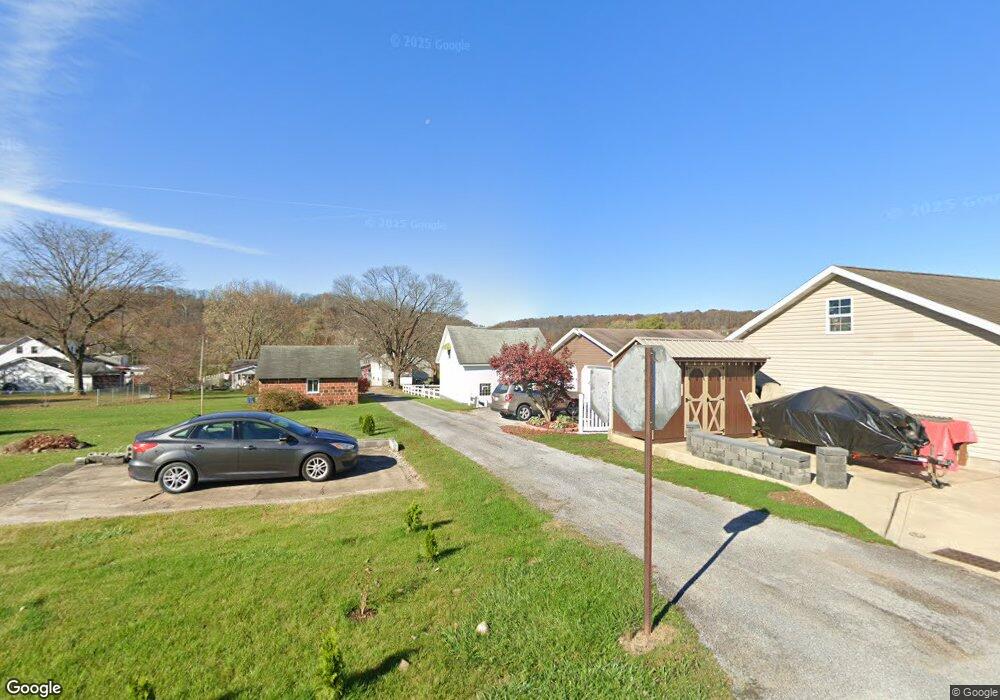 82 Oakland Ave, Homer City, PA 15748 - photo 1