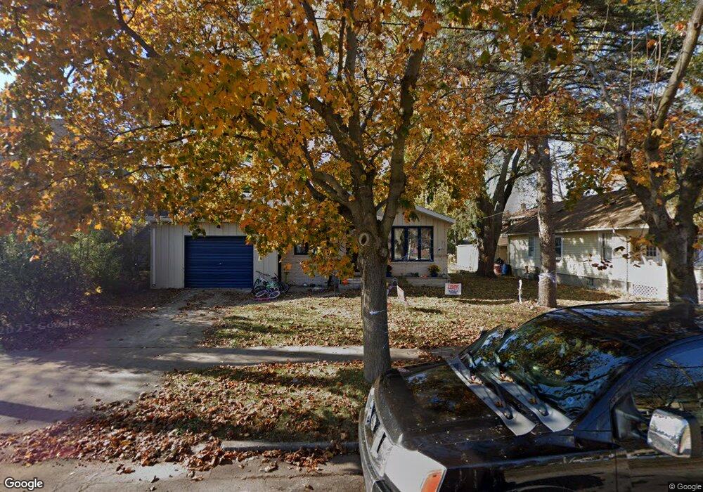 3204 School St, Two Rivers, WI 54241 - photo 1