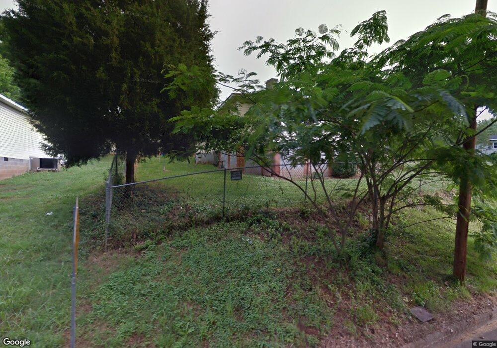 202 Poplar St, Clover, SC 29710 - photo 1