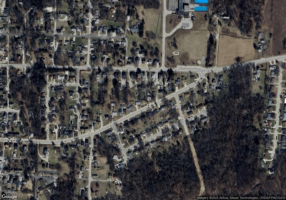 876 Fielding Rd, Sidney, OH 45365 - photo 1