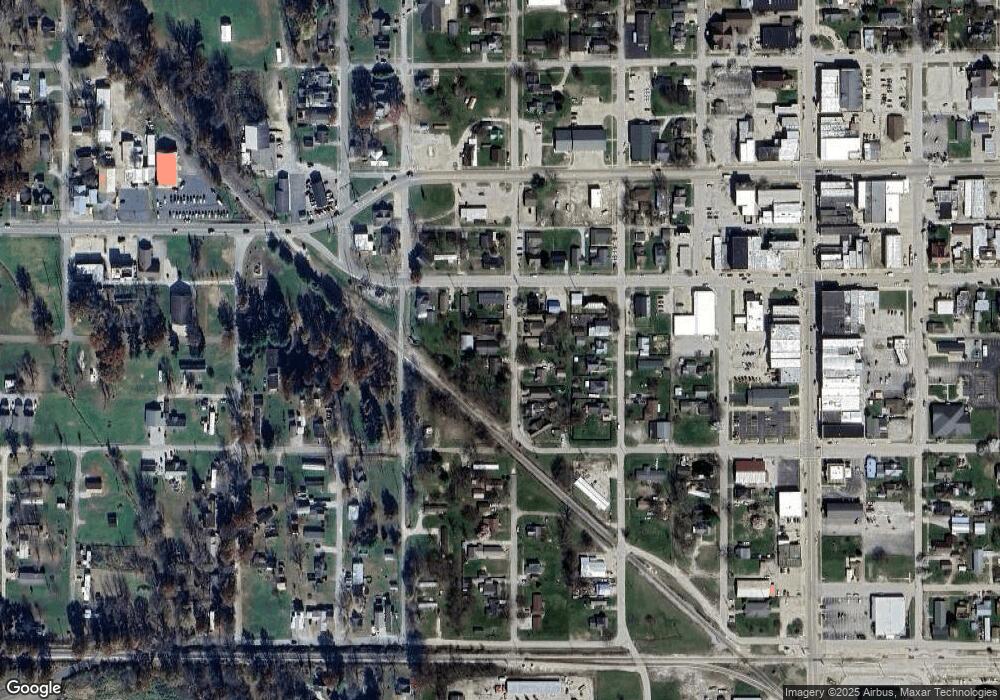 30 3rd St SW, Linton, IN 47441 - photo 1