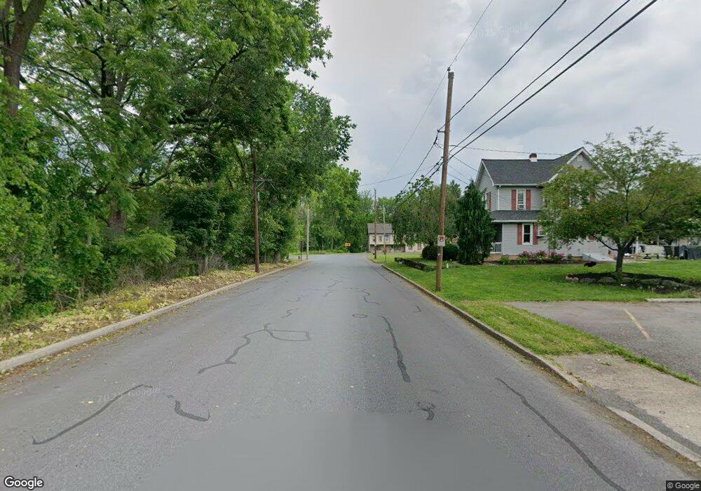 204 Cherry St, Walnutport, PA 18088 - photo 1