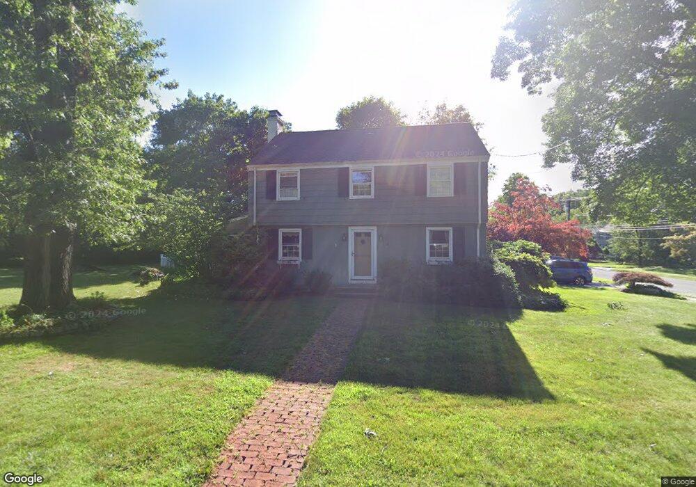 4 Plainfield Rd, West Hartford, CT 06117 - photo 1