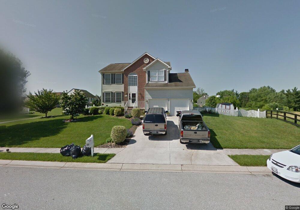 551 Kenan St, Taneytown, MD 21787 - photo 1