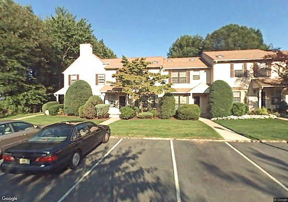 804 Maplecrest Rd, Edison, NJ 08820 - photo 1