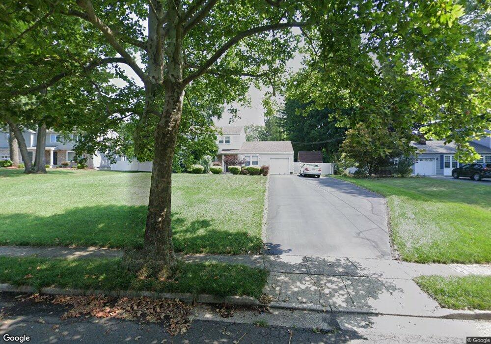 7 Briarheath Ave, Manalapan, NJ 07726 - photo 1