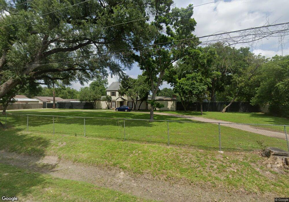 5920 Stuebner Airline Rd, Houston, TX 77091 - photo 1