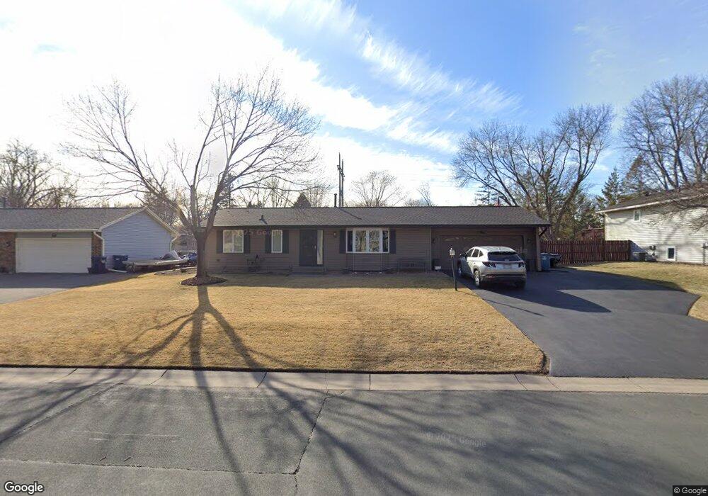 10245 Quaker Ln N, Maple Grove, MN 55369 - photo 1