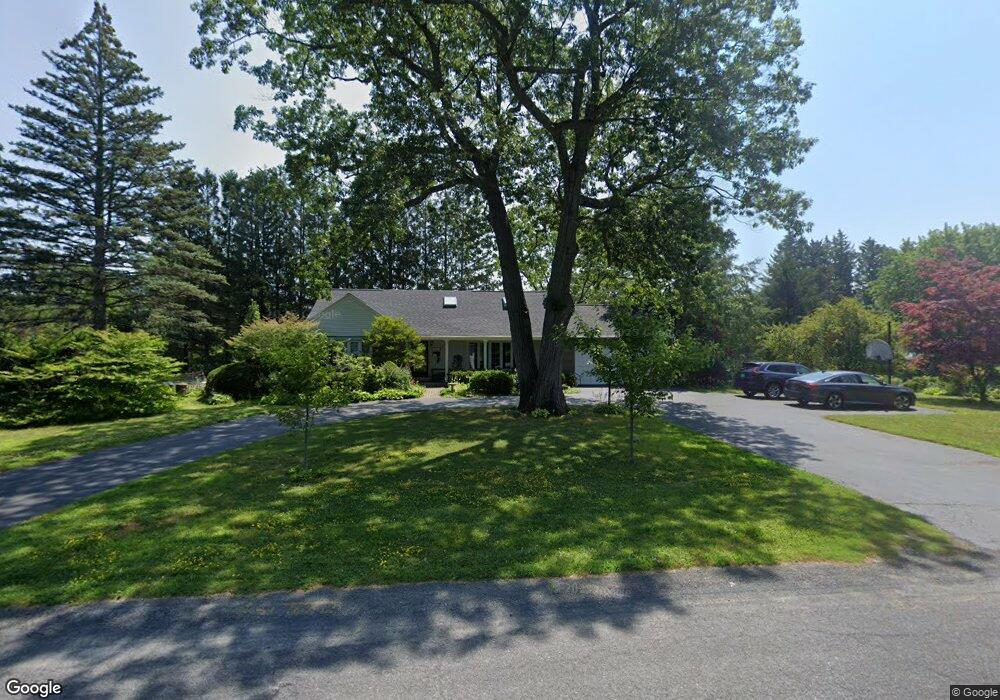 1242 Ruffner Rd, Schenectady, NY 12309 - photo 1