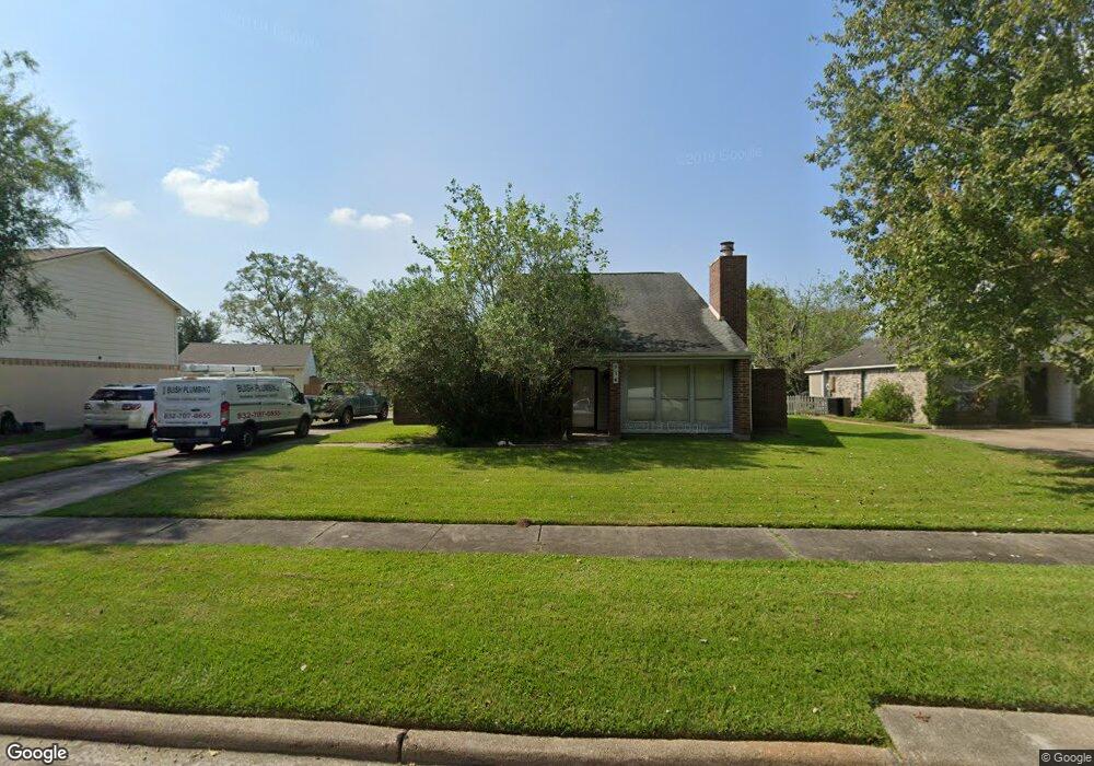516 Gleneagles Dr, Friendswood, TX 77546 - photo 1