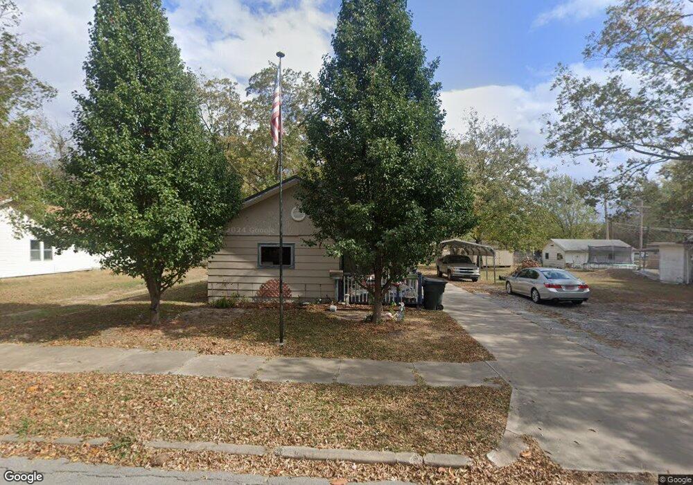 1205 N Alabama Ave, Okmulgee, OK 74447 - photo 1