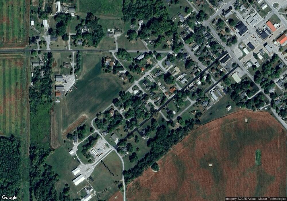 104 N Carter St, Colfax, IN 46035 - photo 1