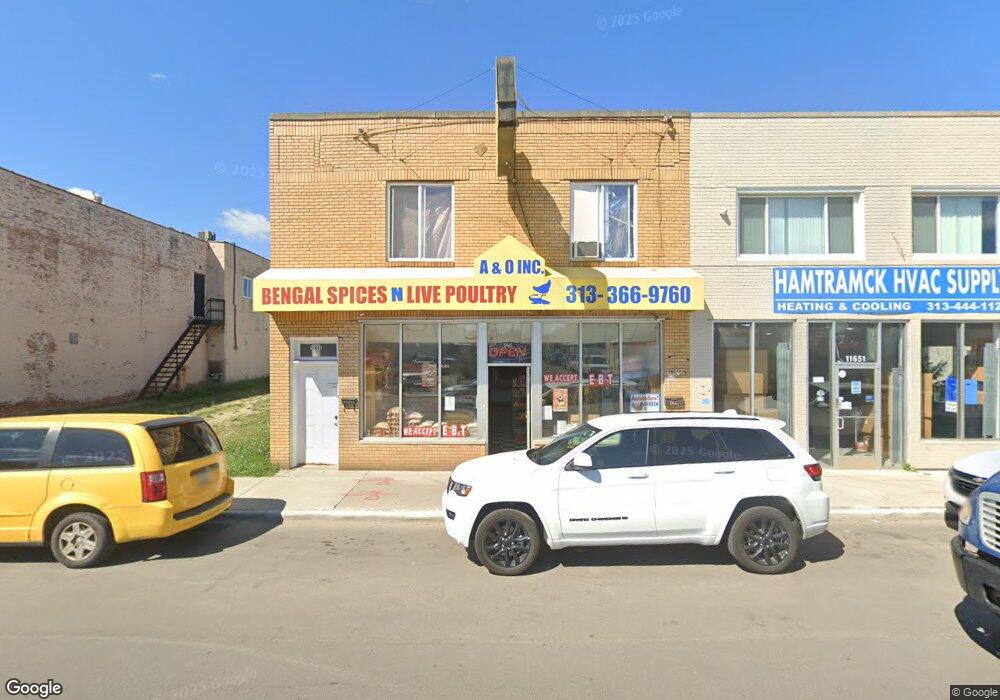 11645 Conant St, HamtraMcK, MI 48212 - photo 1