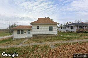 306 NW 7th St, Leon, IA 50144