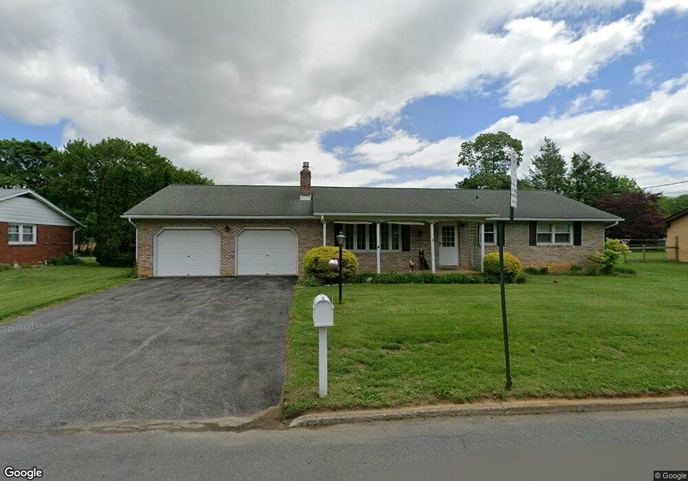 125 N Main St, Alburtis, PA 18011 - photo 1