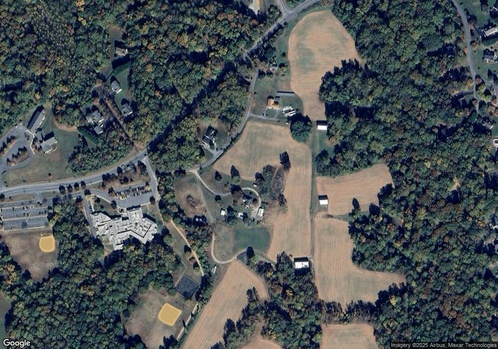 1545 Old Plum Point Rd, Huntingtown, MD 20639 - photo 1