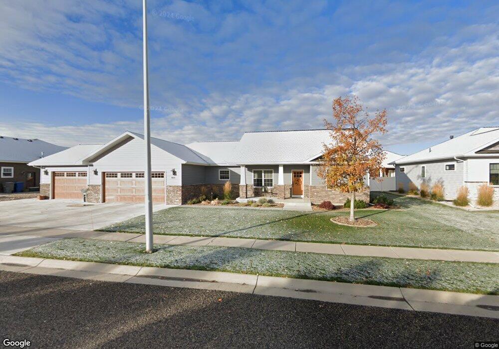 925 33rd St, Cody, WY 82414 - photo 1