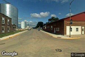 201 10th St, Heron Lake, MN 56137