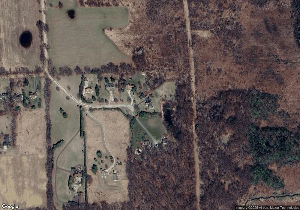 10447 Mountainview Dr, Dexter, MI 48130 - photo 1