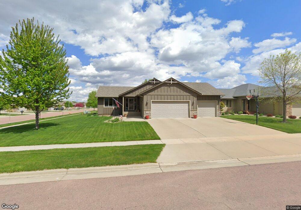 5200 S Solono Ave, Sioux Falls, SD 57108 - photo 1