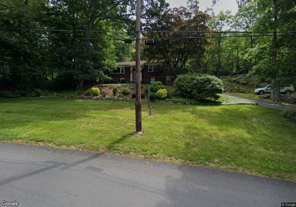 8 Woodland Rd, Bedford, NY 10506 - photo 1