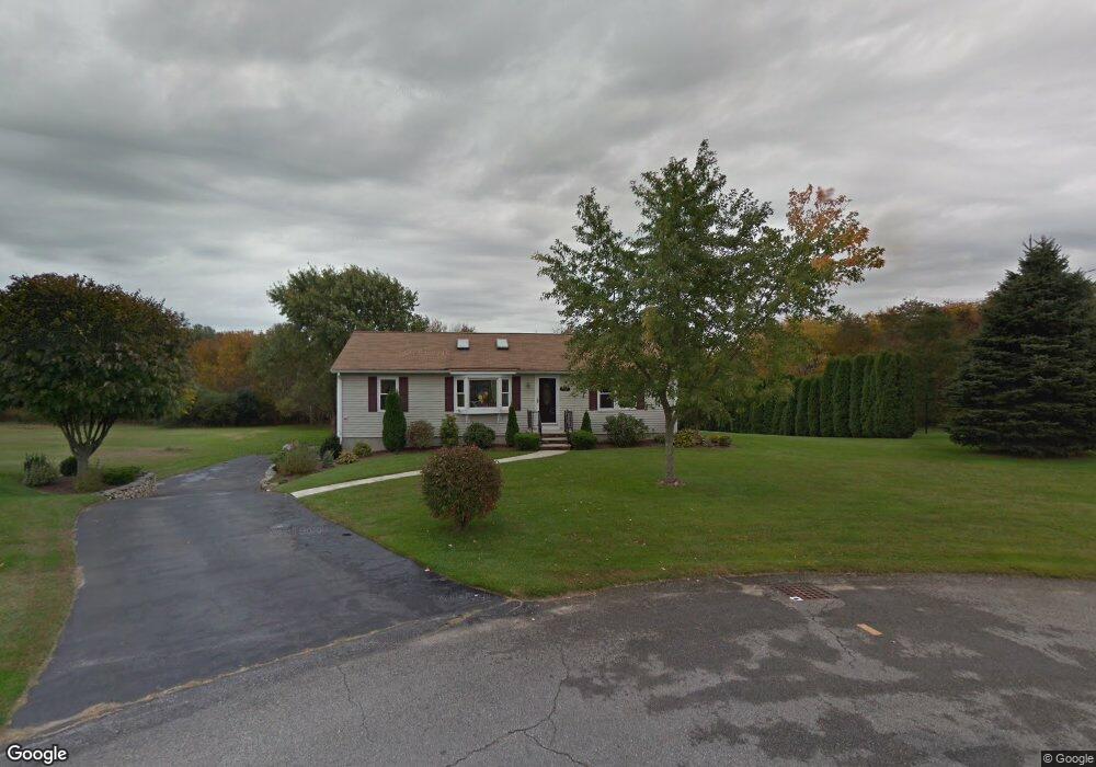 111 Jaime Lynn Ln, Swansea, MA 02777 - photo 1