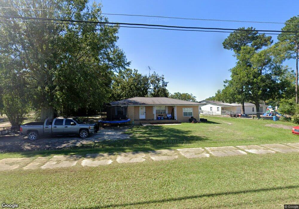 1215 E 7th St, Donalsonville, GA 39845 - photo 1