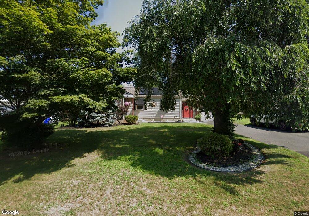 9 Meadowlark Rd, Enfield, CT 06082 - photo 1