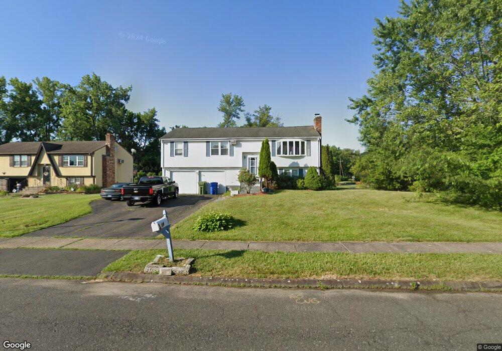 19 Abbey Ln, Windsor, CT 06095 - photo 1