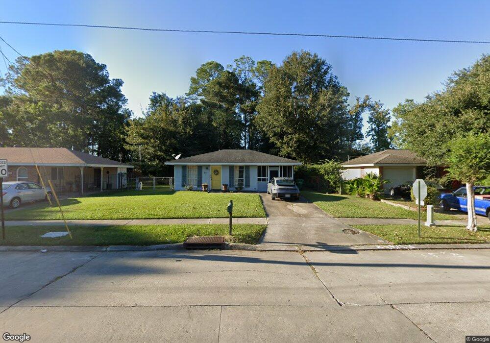 310 Oriole Dr, Slidell, LA 70458 - photo 1