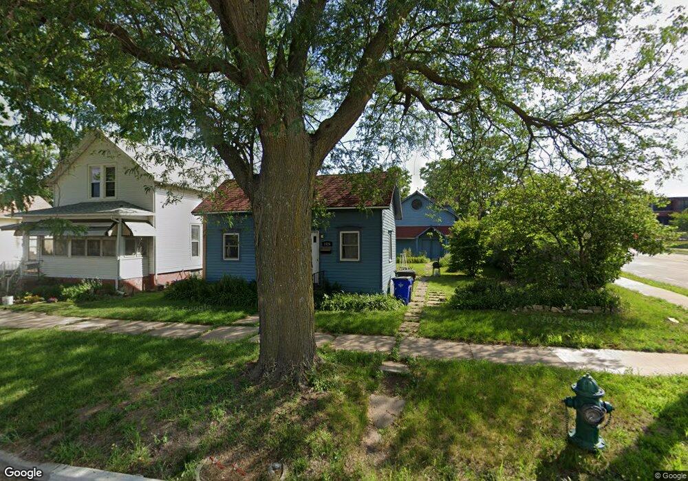 1126 7th St SE, Cedar Rapids, IA 52401 - photo 1
