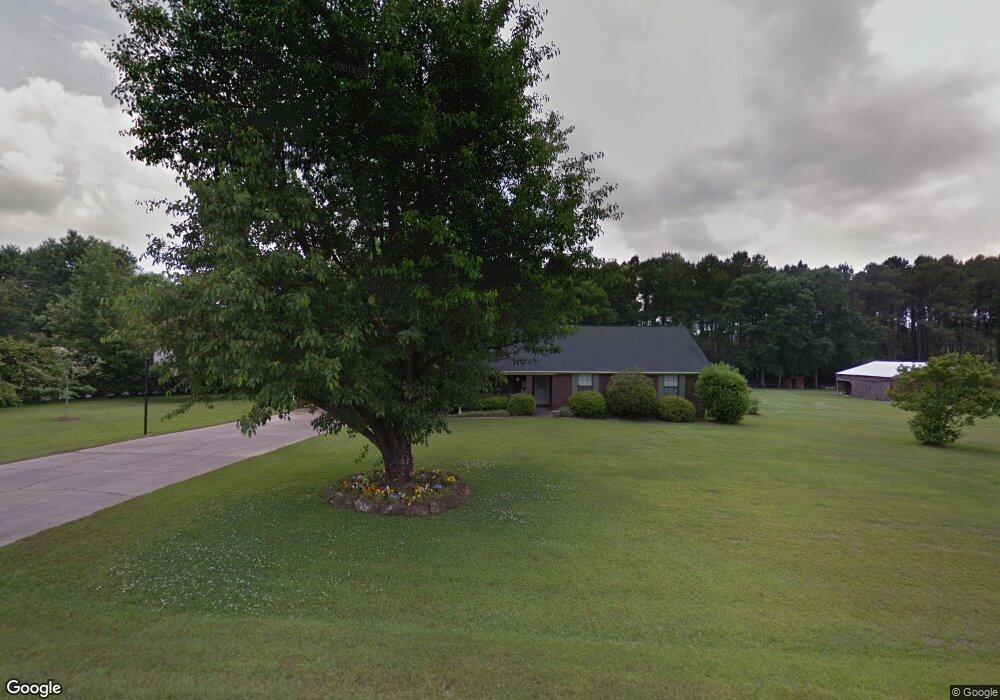 39 Beverly Dr, Laurel, MS 39443 - photo 1