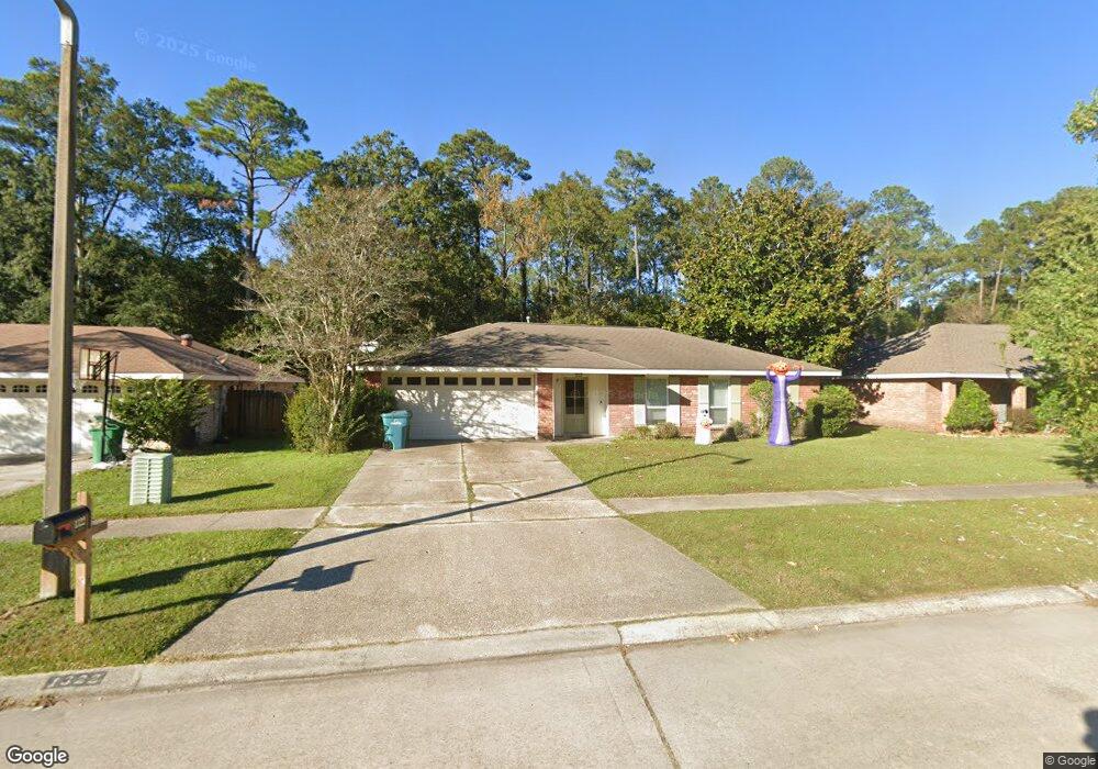 1322 Constitution Dr, Slidell, LA 70458 - photo 1