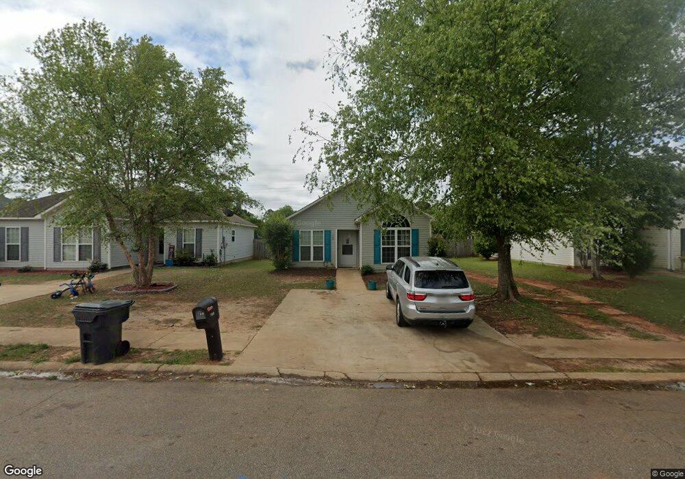 709 Haverhill Cir, Warner Robins, GA 31088 - photo 1