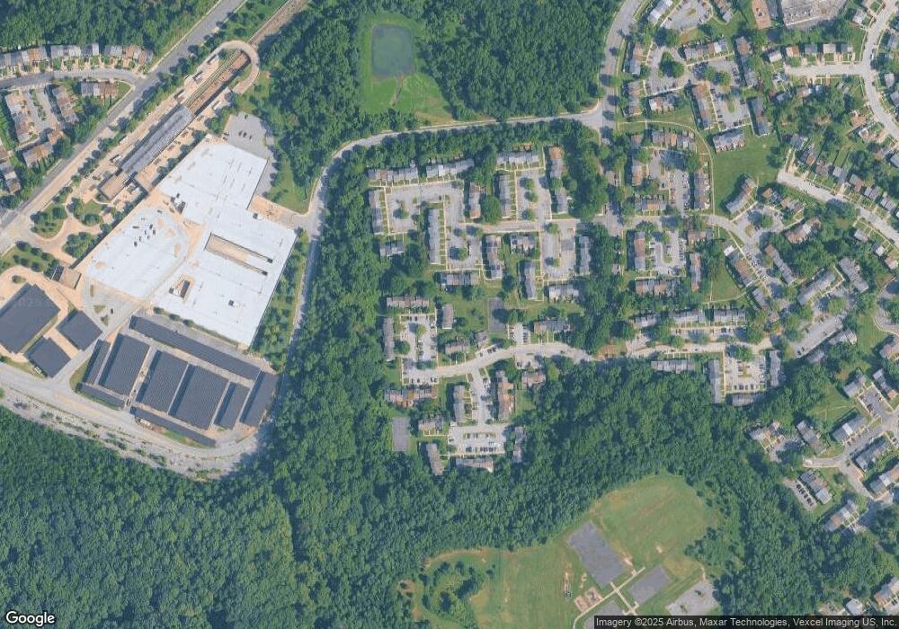 2030 S Anvil Ln, Temple Hills, MD 20748 - photo 1